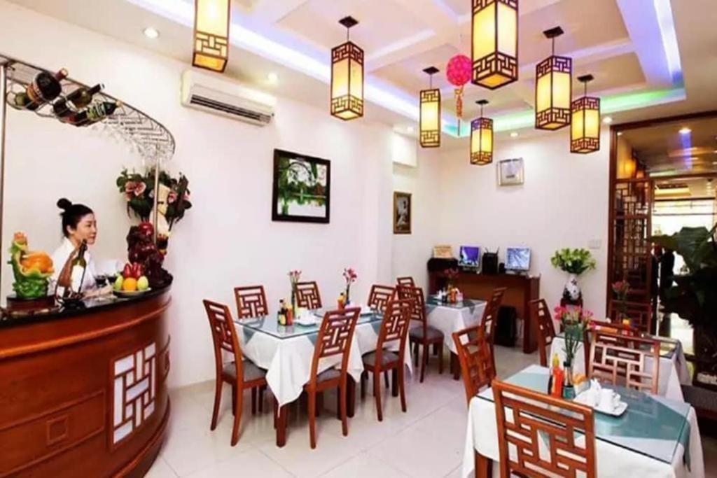 Hong Hac Hotel Ho Chi Minh City Exterior photo
