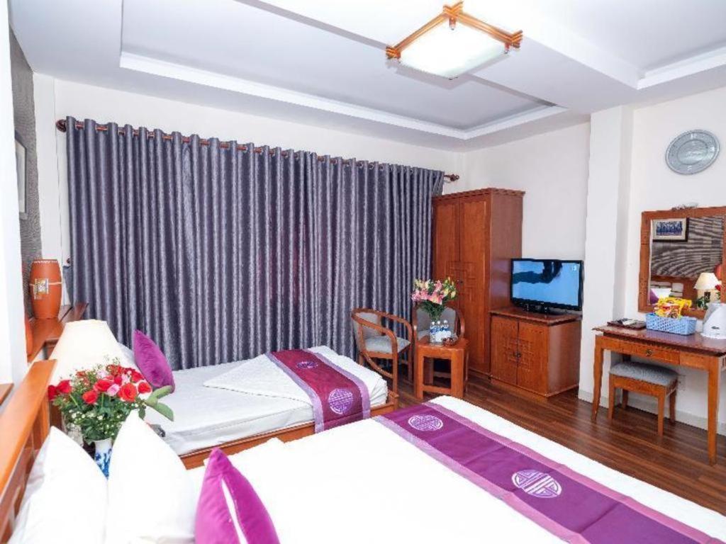 Hong Hac Hotel Ho Chi Minh City Exterior photo