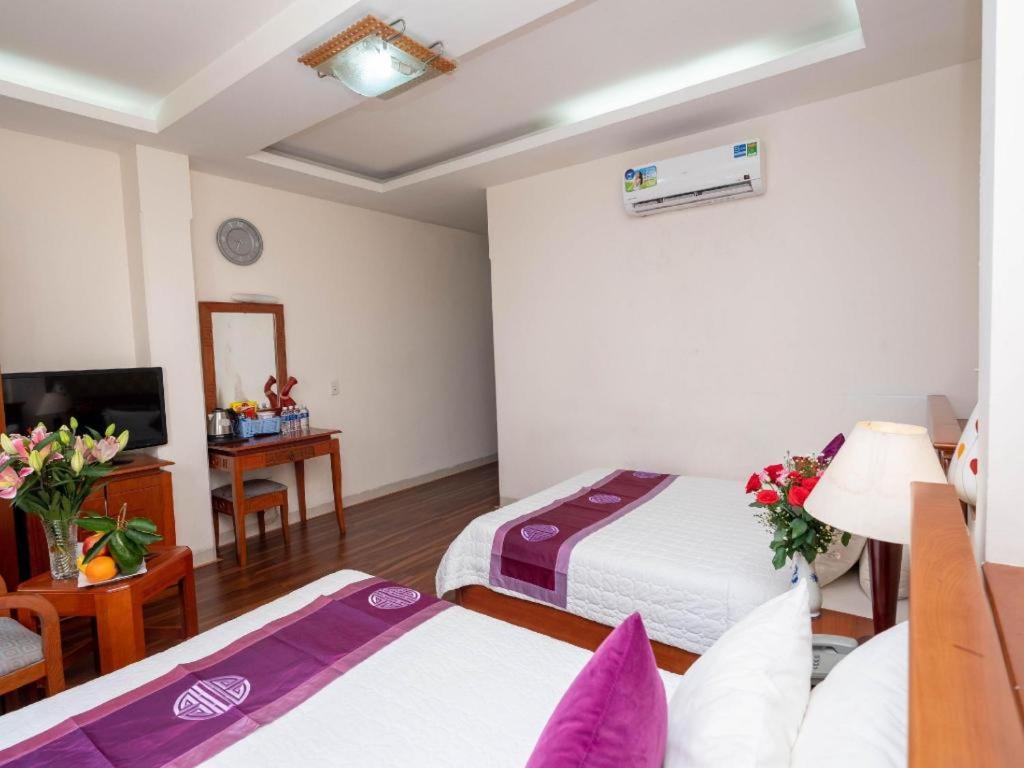 Hong Hac Hotel Ho Chi Minh City Exterior photo