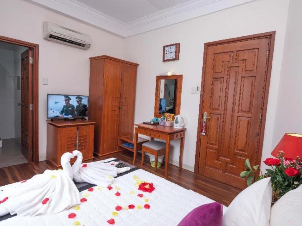 Hong Hac Hotel Ho Chi Minh City Exterior photo